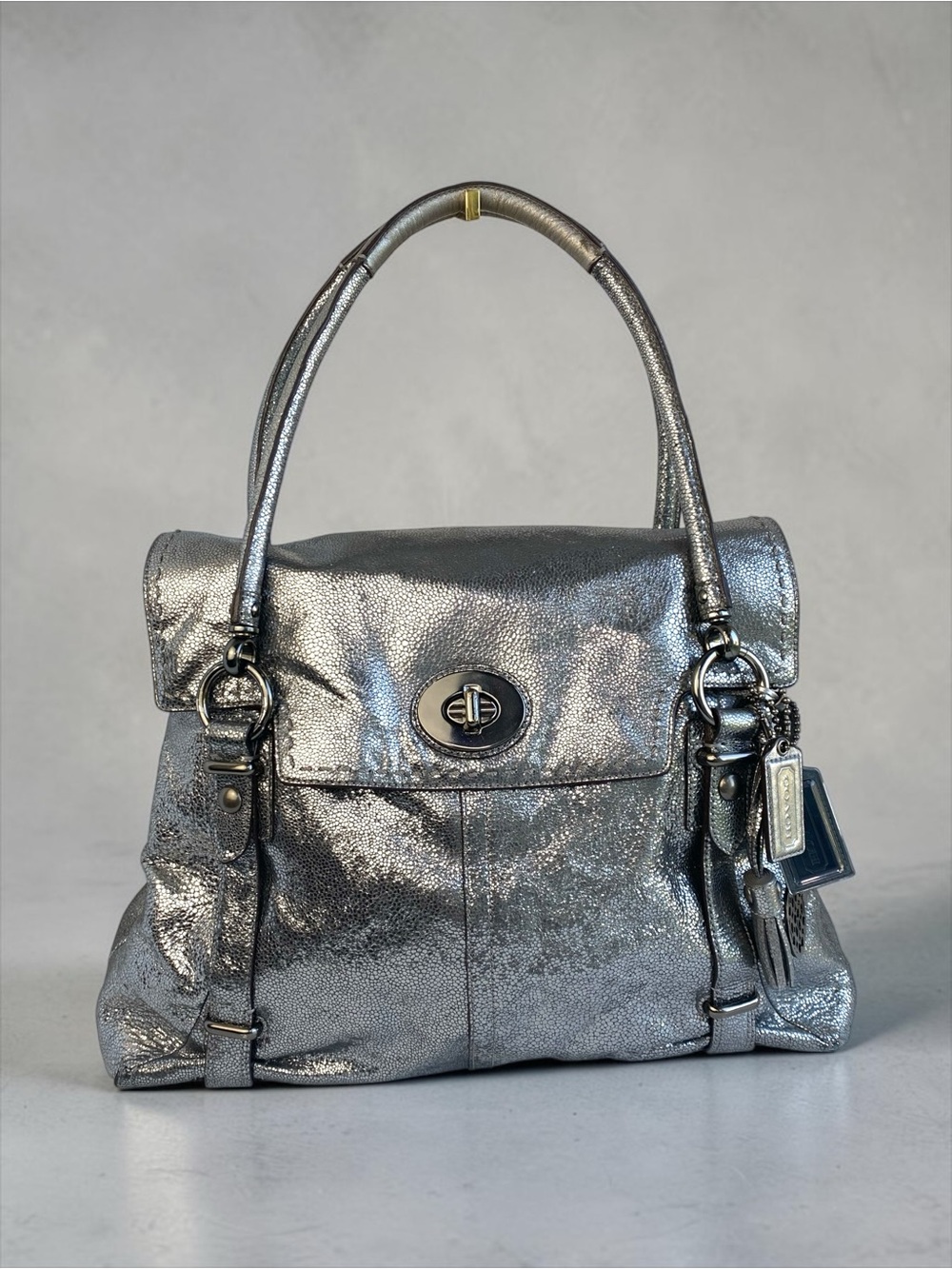 Coach XL Limited Edition Metallic Turnlock Silver Carryall Shoulder Bag - Picture 1 of 16